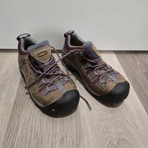 KEEN Steel Toe Shoe